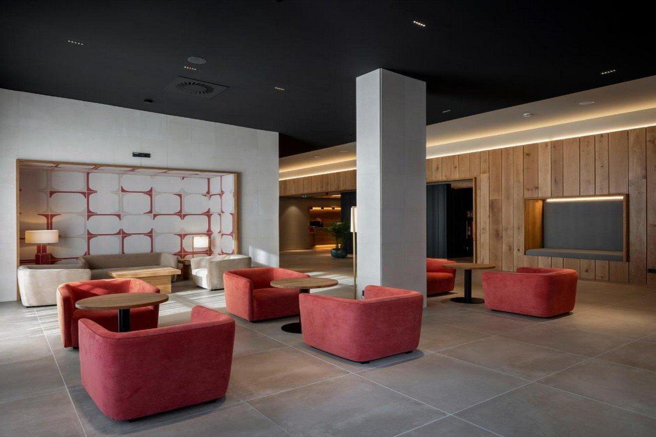 Hotel Ciudad De Λογκρόνο Εξωτερικό φωτογραφία