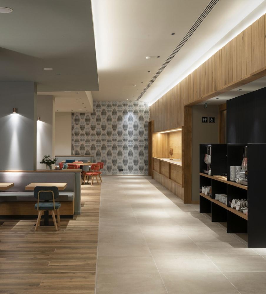 Hotel Ciudad De Λογκρόνο Εξωτερικό φωτογραφία