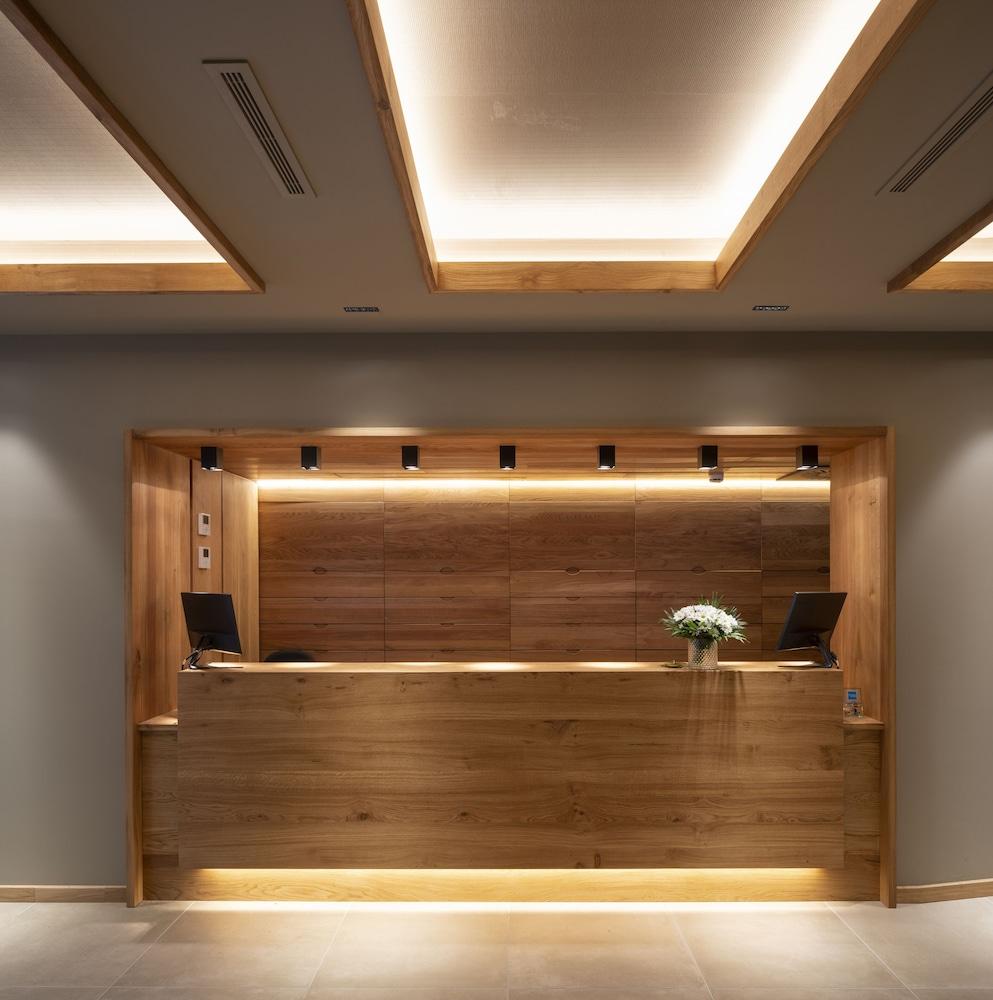 Hotel Ciudad De Λογκρόνο Εξωτερικό φωτογραφία